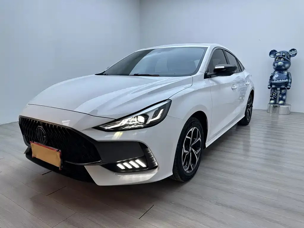 2023 MG MG5 180DVVT CVT Luxury