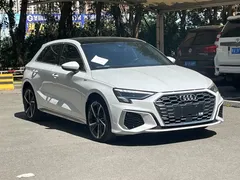 2023 Audi A3 Sportback 35 TFSI Fashion Sport, белый — фото 3