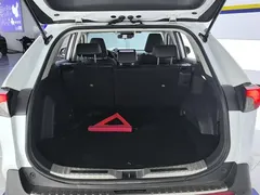 2023 Toyota RAV4 2.0L CVT 2WD Plus, белый — фото 4