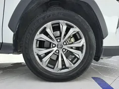 2023 Toyota RAV4 2.0L CVT 2WD Plus, белый — фото 6