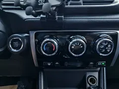 2022 Toyota Yaris L Zhixuan X 1.5L CVT PLUS, белый — фото 15