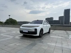 2025 Li Auto L7 Max, белый — фото 1