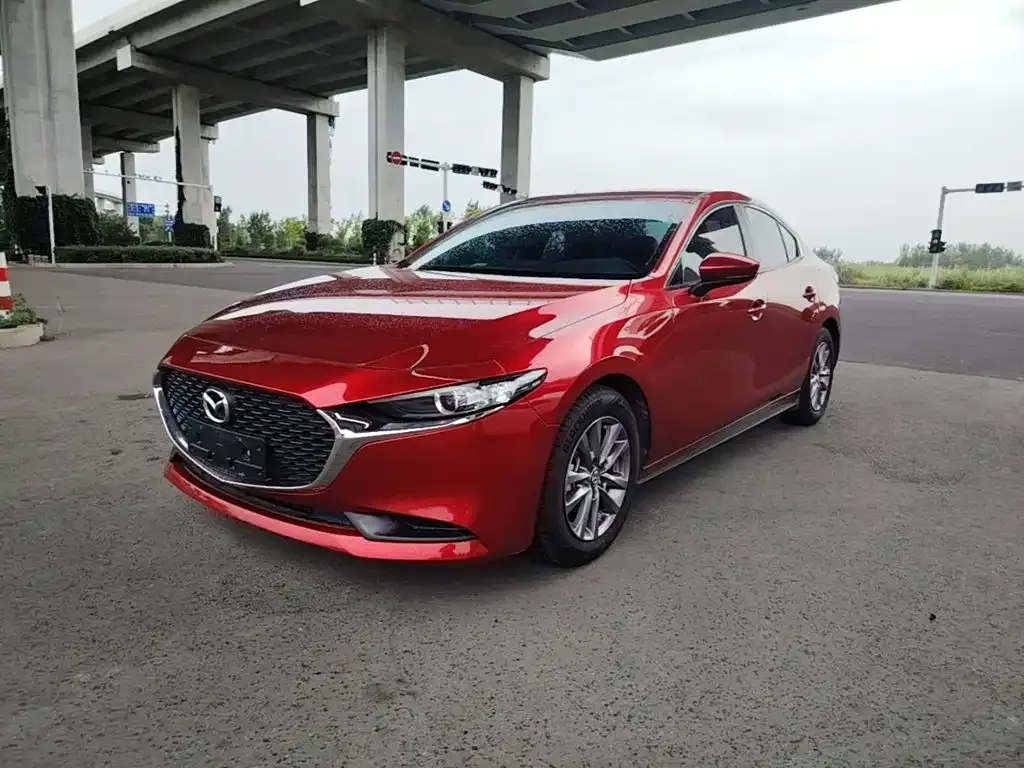 2020 Mazda 3 1.5L AT