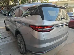 2021 Geely Jiaji ePro 1.5TD PHEV — фото 5