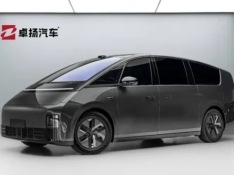 2025 Li Auto MEGA Home