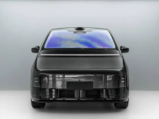 2025 Li Auto MEGA Home