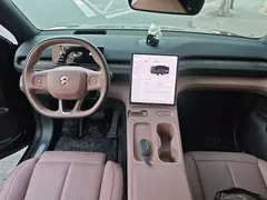 2024 Nio EC6 75kWh, чёрный — фото 10