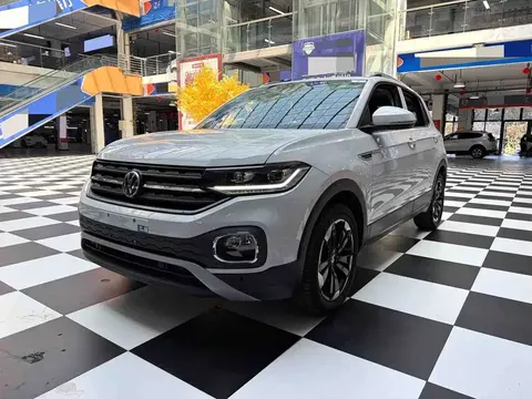 2021 Volkswagen Tacqua 1.5L AT
