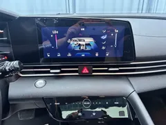 2022 Hyundai Elantra 1.5L CVT LUX Premium, белый — фото 8