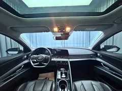 2022 Hyundai Elantra 1.5L CVT LUX Premium, белый — фото 9