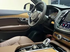 2023 Volvo XC90 B5 Zhixing Luxury 5-seater, чёрный — фото 23