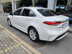 2021 Toyota Levin 185T CVT Luxury, белый — фото 6