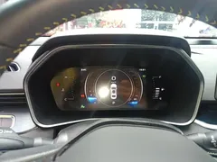 2023 Geely Preface 1.5TD, белый — фото 4