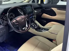2021 Toyota Alphard Hybrid 2.5L Premium, белый — фото 7