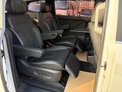 2021 Hyundai Custo 380TGDi LUX Premium, белый — фото 22