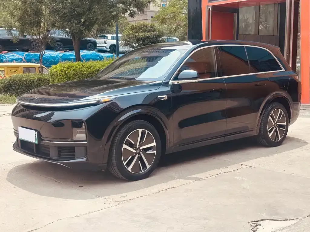 2024 Li Auto L8 Pro