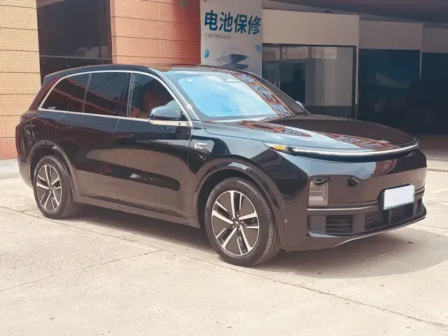 2024 Li Auto L8