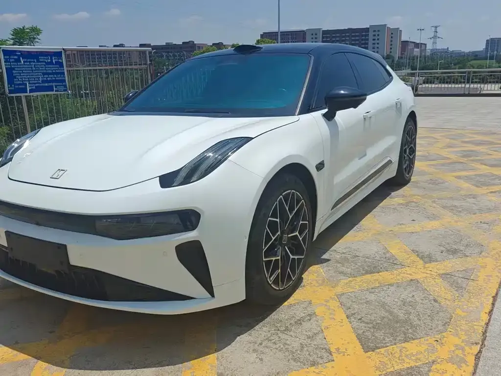 2024 Zeekr 001 ME 100kWh 4WD