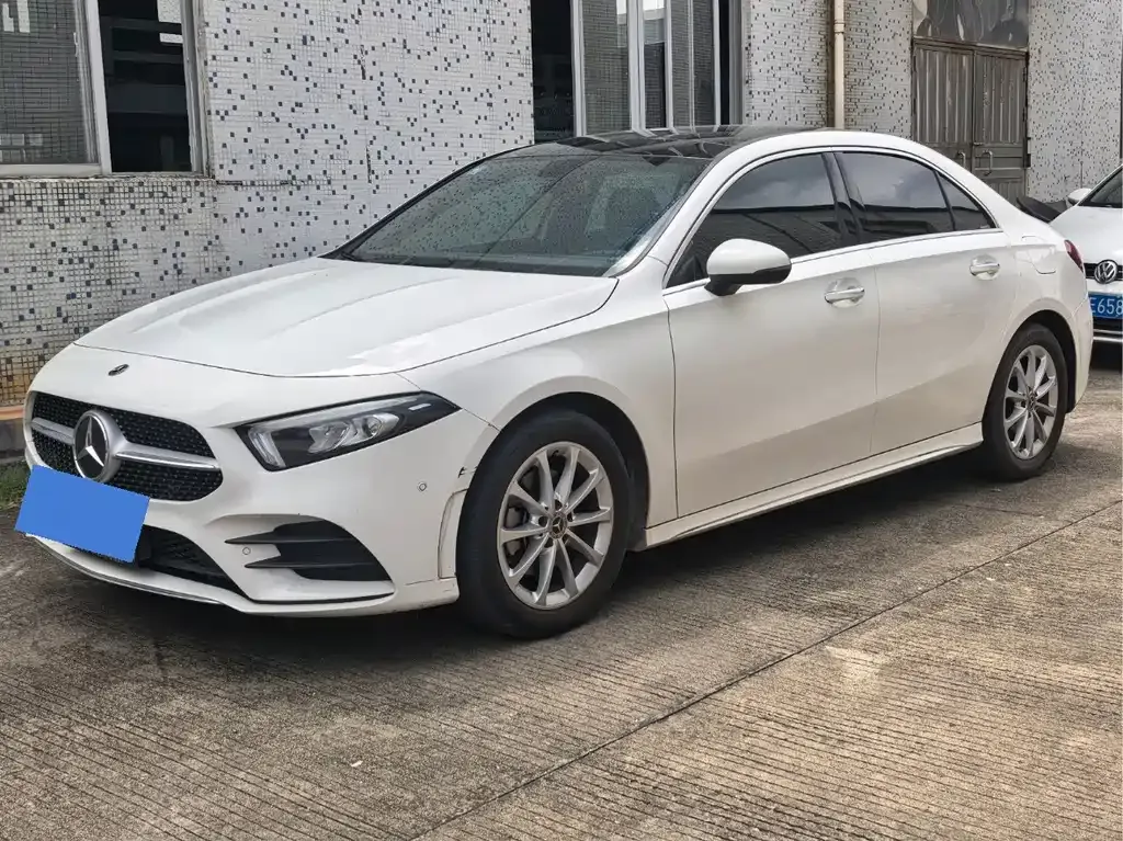 2022 Mercedes-Benz A-Class A 200 L