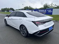 2023 Hyundai Elantra 1.5L CVT GLX Elite, белый — фото 12