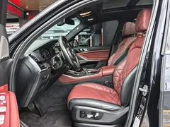 2022 BMW X5 40Li M, чёрный — фото 11