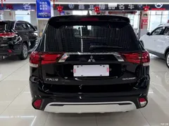 2021 Mitsubishi Outlander 2.0L 2WD Enjoy 5 seats, чёрный — фото 5