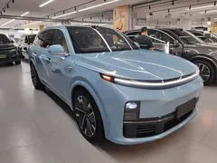 2025 Li Auto L7 Ultra, синий — фото 4