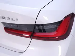 2023 BMW 3 Series 320Li M Sport Package, белый — фото 9