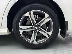 2021 Chery Arrizo 5 PLUS Xiao AI 1.5T CVT Aifen, белый — фото 11