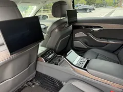 2022 Audi A8L 55 TFSI quattro, чёрный — фото 11