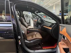 2022 Volvo XC90 7-seater, чёрный — фото 15