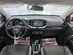 2021 Kia Yipao 1.4L CVT Fun Sunroof, белый — фото 14