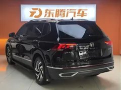 2022 Volkswagen Tiguan L 330TSI AT 2WD, чёрный — фото 8