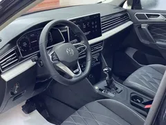 2022 Volkswagen Tiguan L 330TSI AT 2WD, чёрный — фото 12