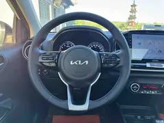 2021 Kia Yipao 1.4L CVT Fun Sunroof, белый — фото 17