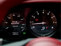 2022 Porsche 911 Targa 4 3.0T — фото 8