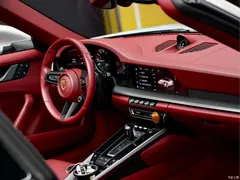 2022 Porsche 911 Targa 4 3.0T — фото 10