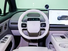 2025 Li Auto i6 4WD, чёрный — фото 11