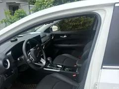 2021 Kia K3 1.5L CVT Fashion, белый — фото 4