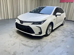 2021 Toyota Corolla Hybrid 1.8L E-CVT Elite, белый — фото 1