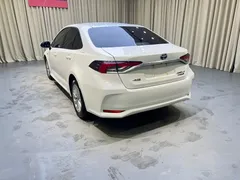 2021 Toyota Corolla Hybrid 1.8L E-CVT Elite, белый — фото 6