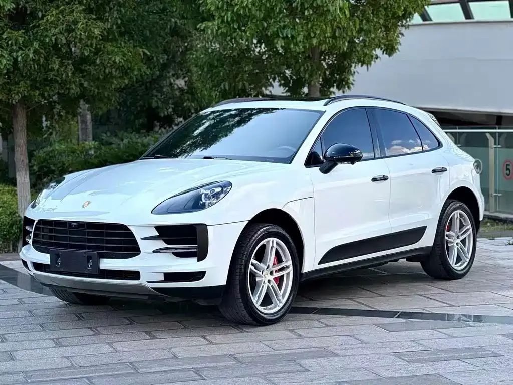 2022 Porsche Macan 2.0T