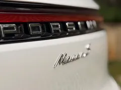 2022 Porsche Macan 2.0T, белый — фото 11