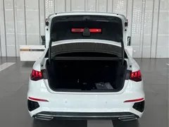 2023 Audi A3L Limousine 35 TFSI, белый — фото 17