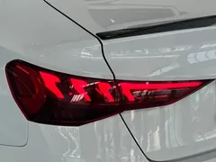 2023 Audi A3L Limousine 35 TFSI, белый — фото 18