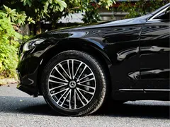 2023 Mercedes-Benz S-Class New Energy modified S 450 e L plug-in hybrid sedan, чёрный — фото 5