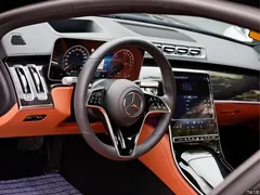 2023 Mercedes-Benz S-Class New Energy modified S 450 e L plug-in hybrid sedan, чёрный — фото 7
