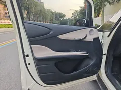 2023 BYD Dolphin 420km Fashion, белый — фото 9