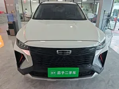 2022 Geely Atlas 1.8TD DCT, белый — фото 3