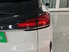 2022 Geely Atlas 1.8TD DCT, белый — фото 8
